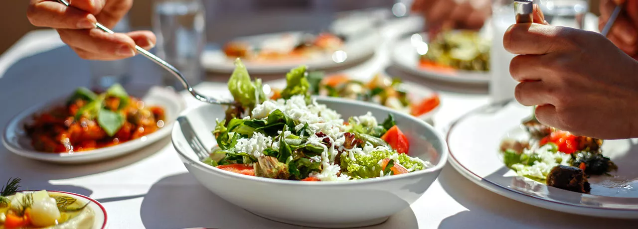 Baixe o e-book para criar um cardápio para fugir da crise 