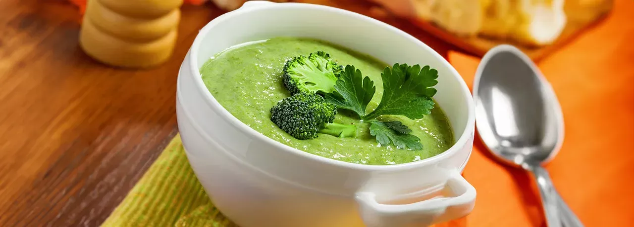 creme-verde-de-talos-de-brocolis 