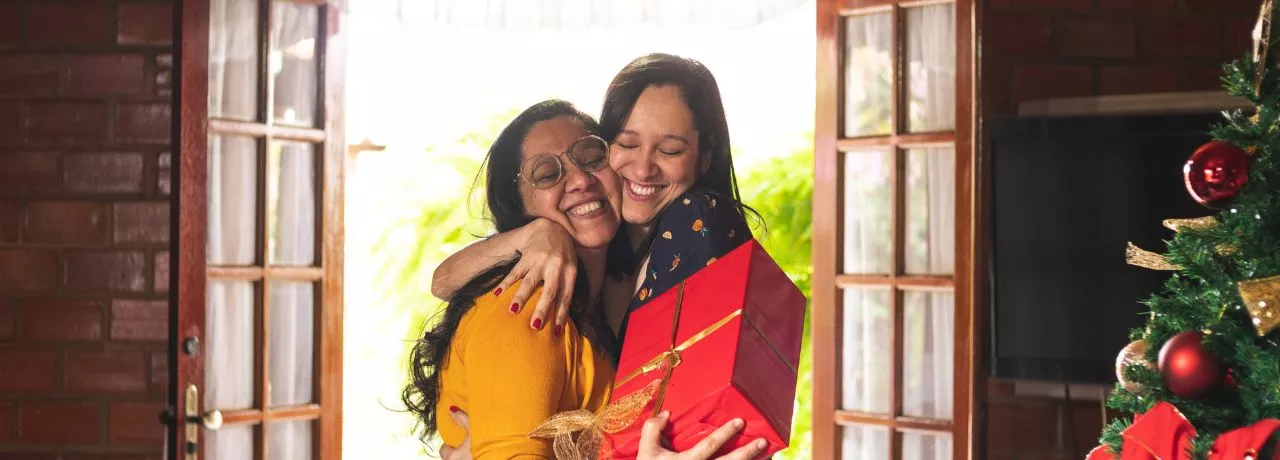 Vale-presente de Natal para funcionários como reconhecimento de final de ano 