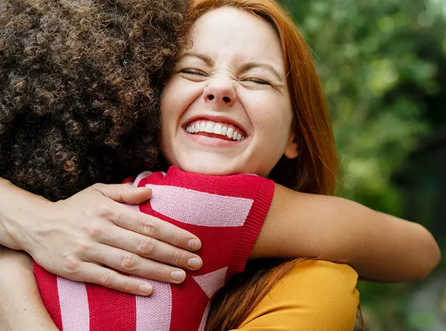 Assistência psicológica, consultoria jurídica, educação financeira e assistência social em um só serviço. Extensivo para os familiares dos funcionários