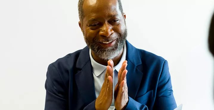 Como apoiar um colaborador que passa por uma dificuldade? Dicas aqui.