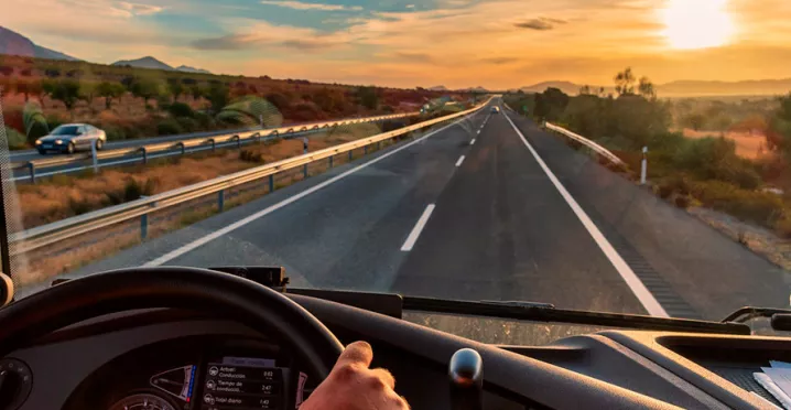 Trânsito seguro é responsabilidade de todos. Leia mais no artigo.