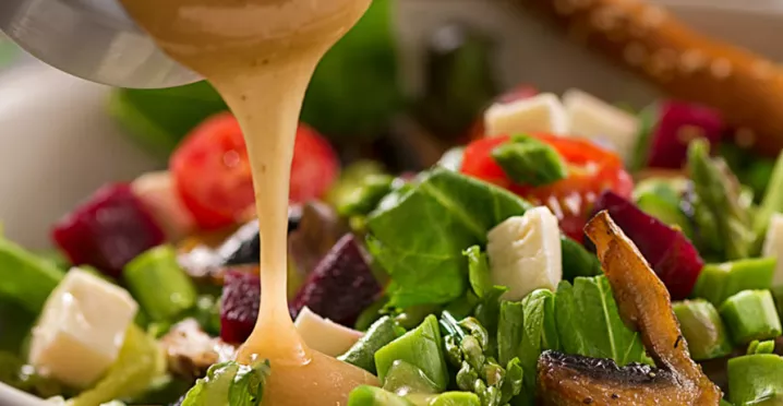 Saladas de verão refrescantes para você