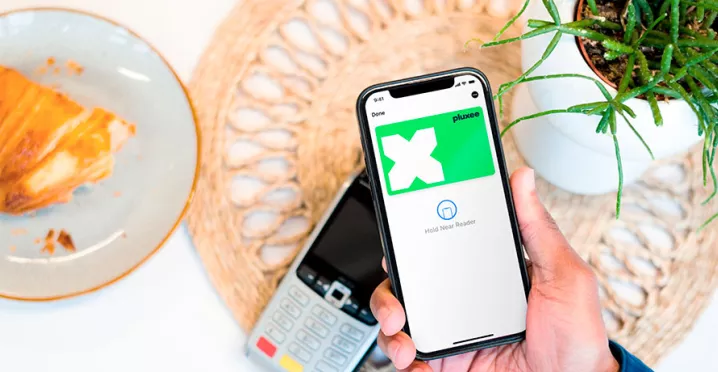 Quer vender mais no seu estabelecimento? Então aceite cartões de benefício Pluxee