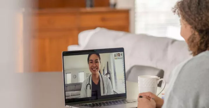 Ter um médico online para uma consulta é um benefício muito valorizado pelos colaboradores.