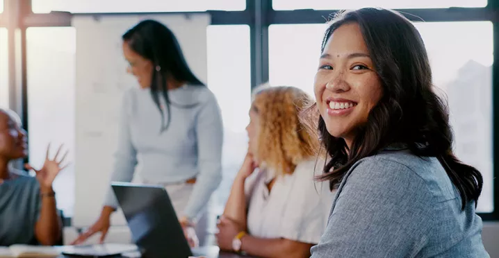 Grupo se reúne para melhorar a gestão de contratos dos funcionários da empresa