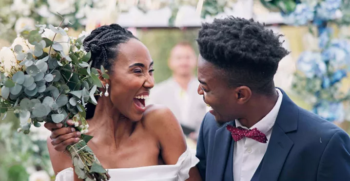 Casal comemora seu casamento