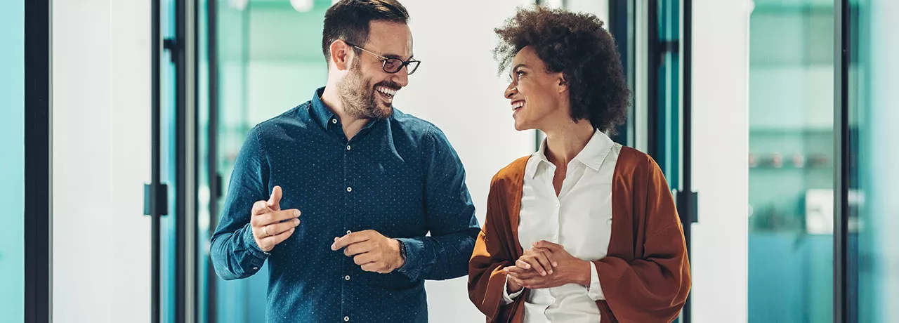 Qual a lei que regula cada benefício para funcionários?