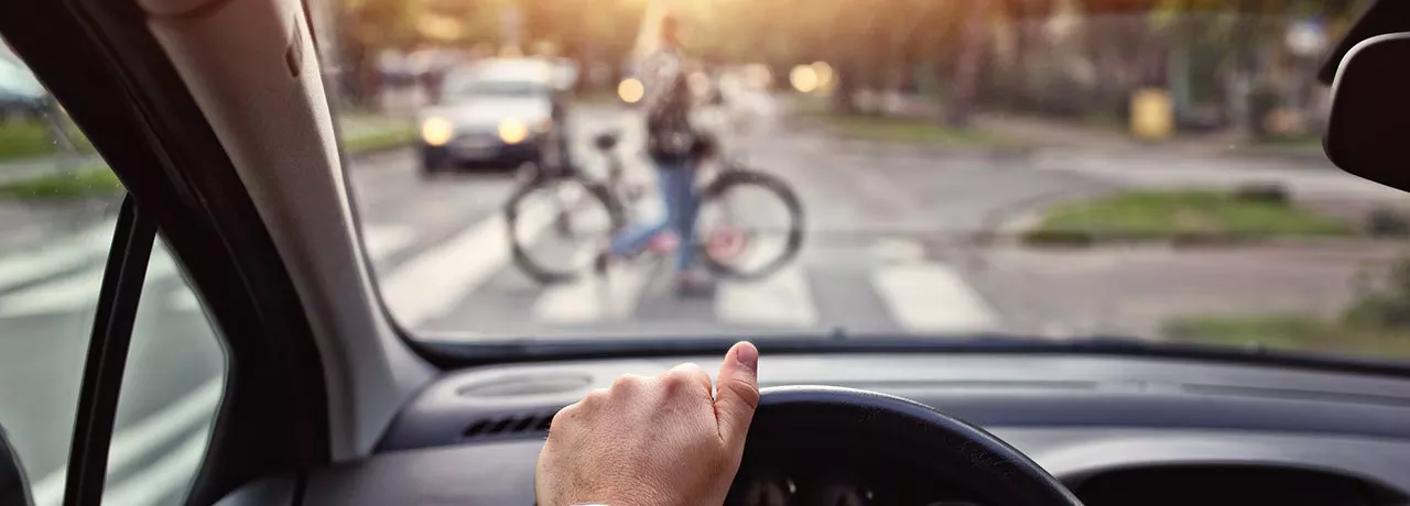 Beber e dirigir nunca são uma alternativa. Leia mais sobre direção segura