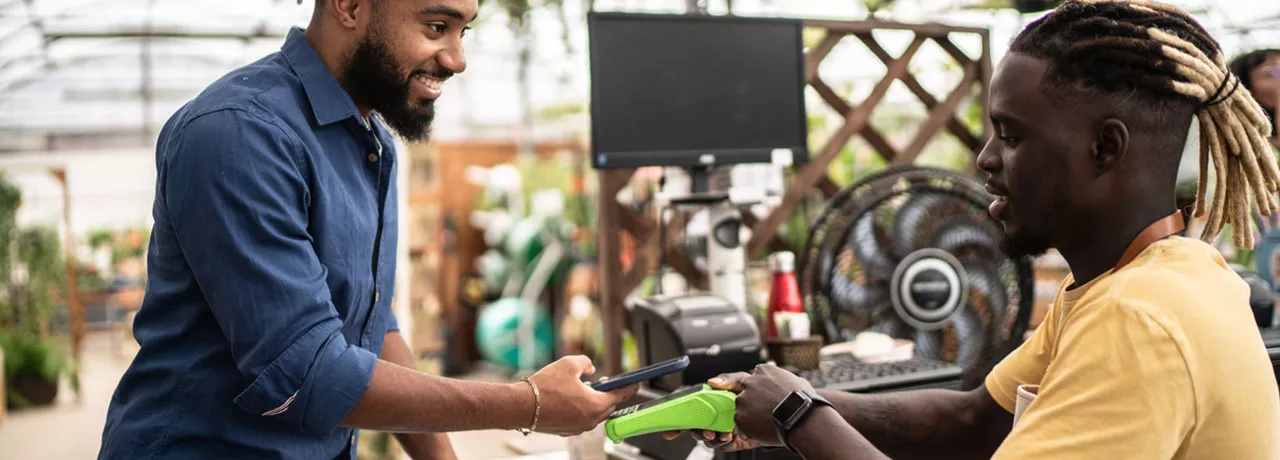 Seu cartão Pluxee tem data de validade. Fique atento!