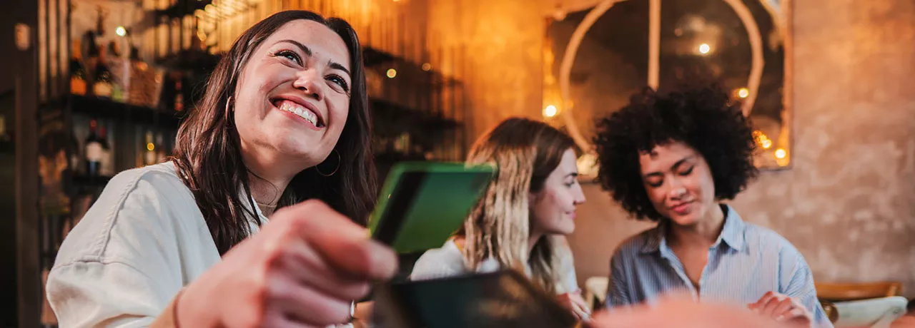 Aumente suas vendas aceitando benefícios em todas as maquininhas do seu estabelecimento. Saiba como