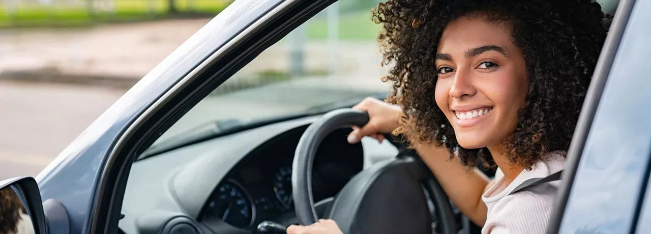 Substituir o reembolso pelo vale-combustível ajuda a economizar os custos na sua empresa