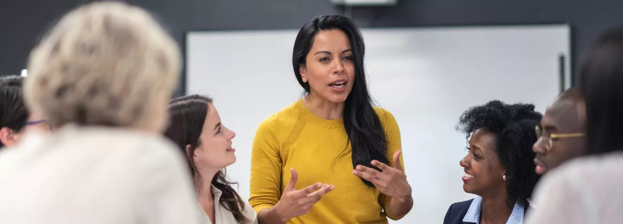 Grupo faz reunião e busca estabelecer um processo claro de comunicação entre todos