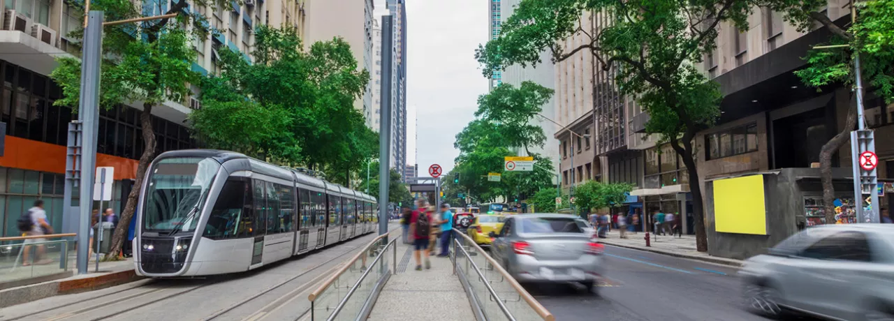 Foto da Avenida Rio Branco, no Rio de Janeiro