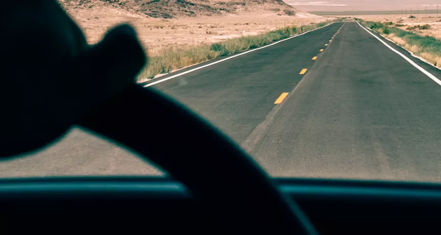 O vale-combustível da Pluxee vem com seguro grátis que pode fazer você economizar.