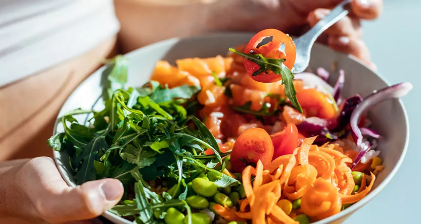 Ter uma alimentação saudável é mais fácil do que você imagina. Veja os 10 passos da alimentação saudável.