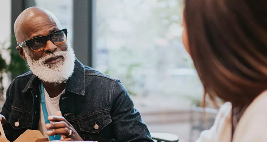 Como ser um bom ouvinte e criar um ambiente de trabalho saudável? Dicas aqui