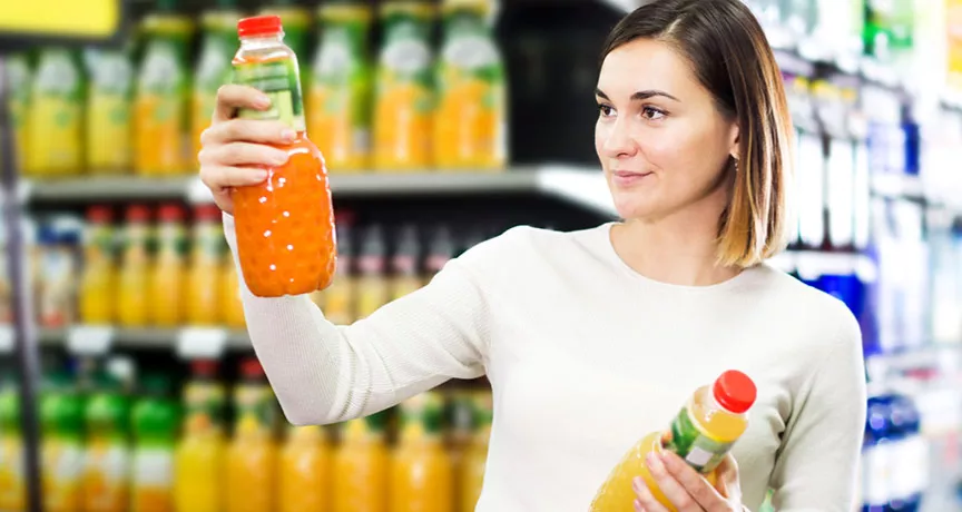 Quais são as regras para exibir etiquetas de preço no supermercado?