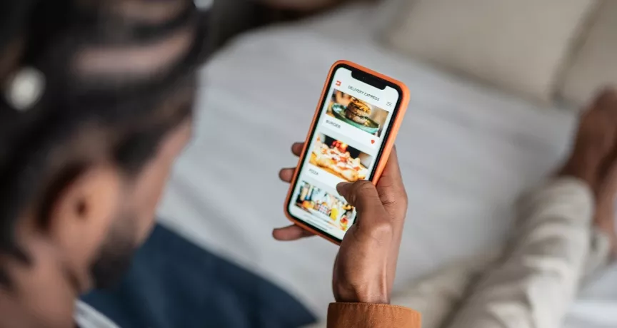 pluxee no app ifood delivery