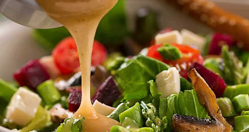 Saladas de verão refrescantes para você