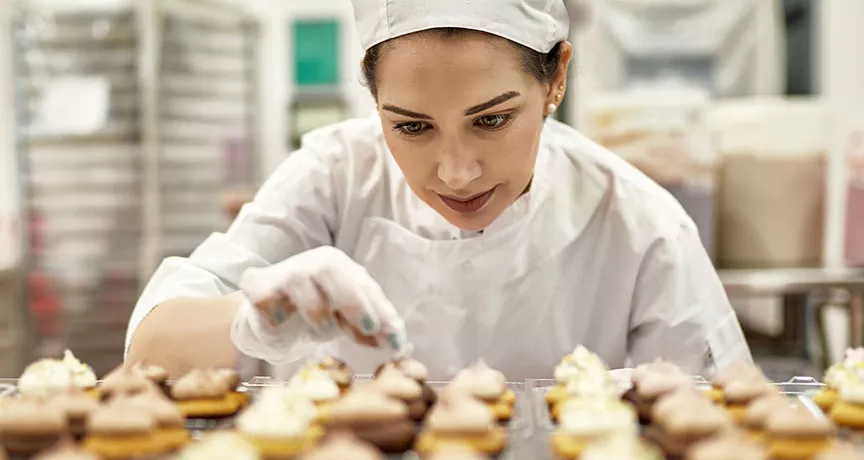 O serviço de catering é uma tendência e pode movimentar seu negócio. Veja como.