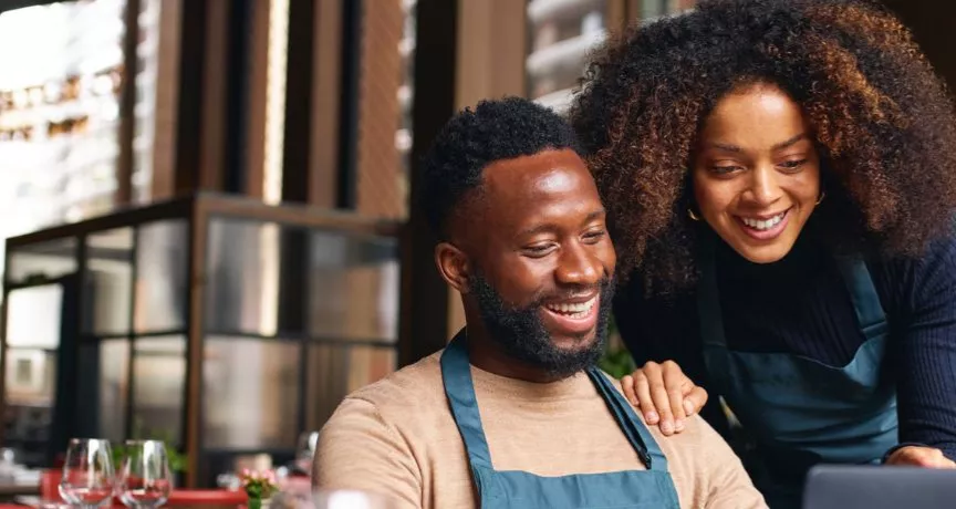 Ferramentas de Inteligência Artificial para pequenos e médios estabelecimentos