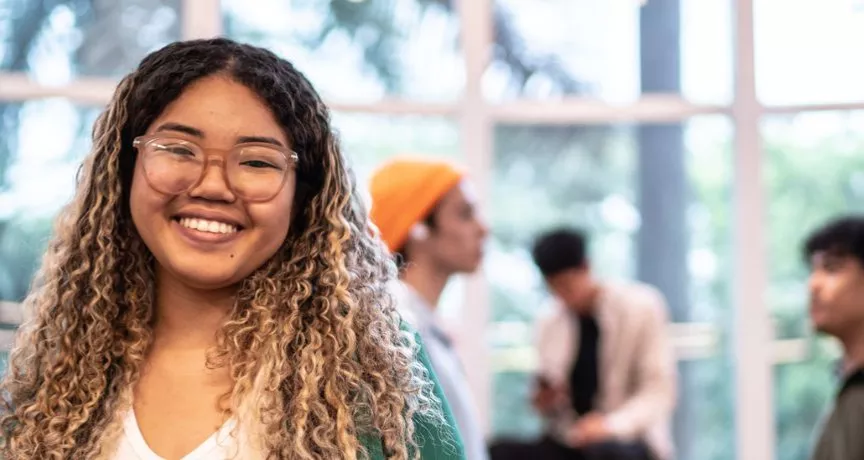 A chegada da Geração Z no mercado de trabalho já é realidade. Sua empresa está pronta para esses novos profissionais?