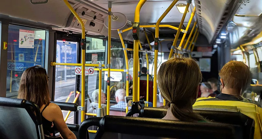 transporte público.