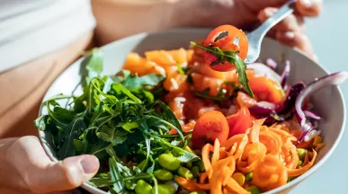 Ter uma alimentação saudável é mais fácil do que você imagina. Veja os 10 passos da alimentação saudável.