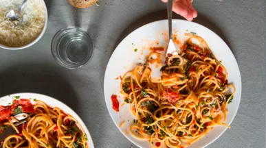 Você sabe como utilizar seus benefícios Pluxee? Entenda no artigo