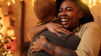 Qual é a melhor alternativa para empresas no final do ano? Cesta ou cartão?