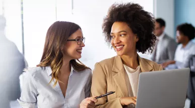 Como implantar uma estratégia de educação corporativa na sua empresa? Veja por onde começar