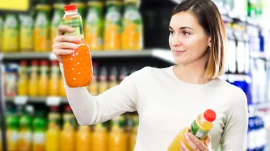 Quais são as regras para exibir etiquetas de preço no supermercado?