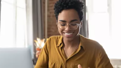 A Pluxee ajuda o empregador a oferecer os benefícios de forma a evitar riscos trabalhistas no futuro