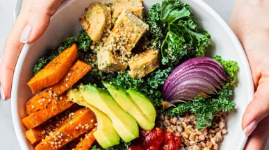 por que e importante fazer uma refeição completa no almoço