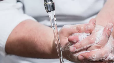 Saiba como garantir a segurança alimentar no seu restaurante