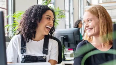 Saiba como trabalhar a felicidade no trabalho mirando a retenção de talentos!