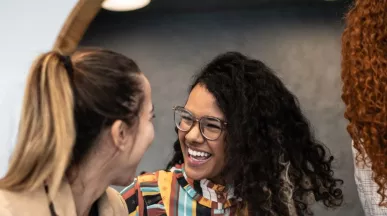 Sua empresa pode contribuir com a igualdade de gênero no Brasil. Conheça iniciativas para começar já.