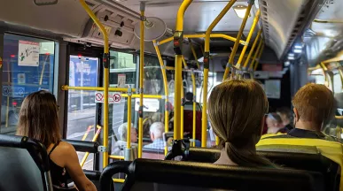 transporte público.