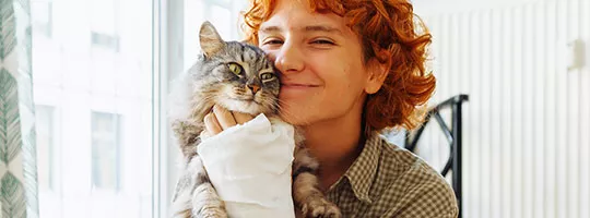 Funcionário de uma empresa descansa durante uma licença saúde