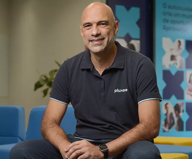 Ferdinando Gomes, gerente de MKT Insights da Pluxee Brasil