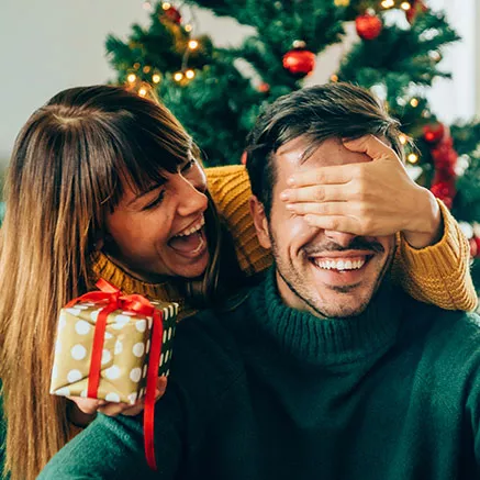 Casal comemora o Natal